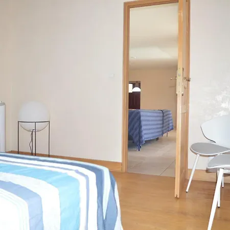 3 Pieces 4 Couchages Sur Bn000-09b