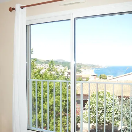 3 Pieces 4 Couchages Sur Bn000-09b * Banyuls-sur-Mer