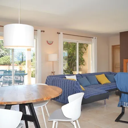 3 Pieces 4 Couchages Sur Bn000-09b Banyuls-sur-Mer